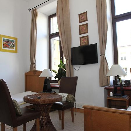 Pokoje Goscinne P.O.W. 17 Lodz  Room photo